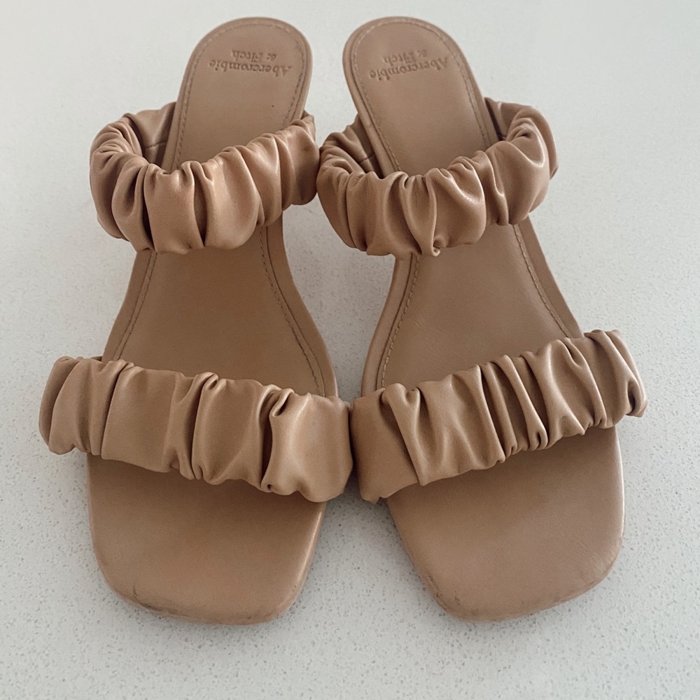 Abercrombie Heels